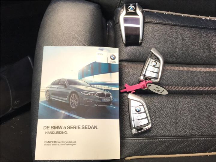 WBAJA51000G873913  - BMW 530  2017 IMG - 9