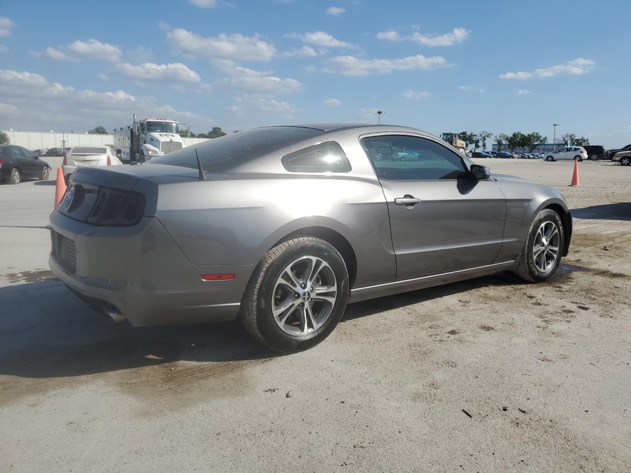 1ZVBP8AM5E5302122  - FORD MUSTANG  2014 IMG - 2