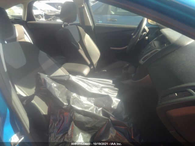 1FAHP3K28CL205248  - FORD FOCUS  2012 IMG - 4