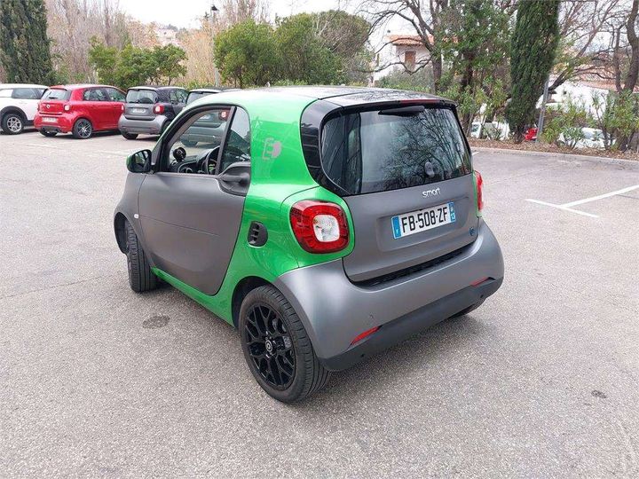 WME4533911K258176  -  Fortwo Coupe 2018 IMG - 3 