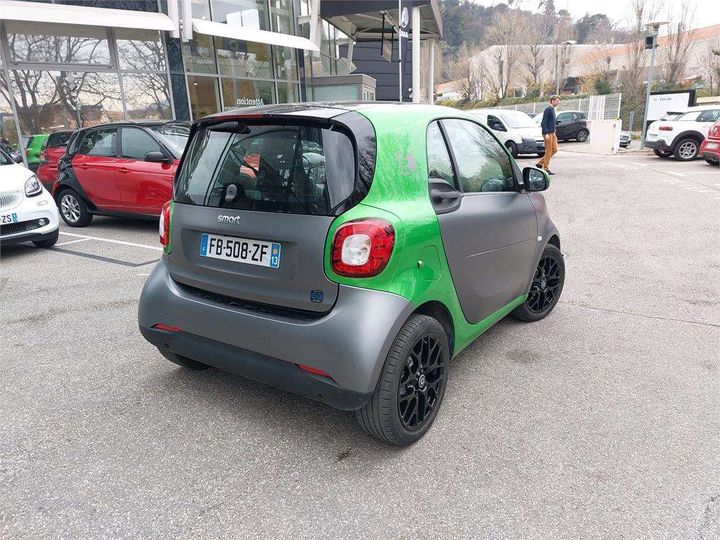 WME4533911K258176  -  Fortwo Coupe 2018 IMG - 4 