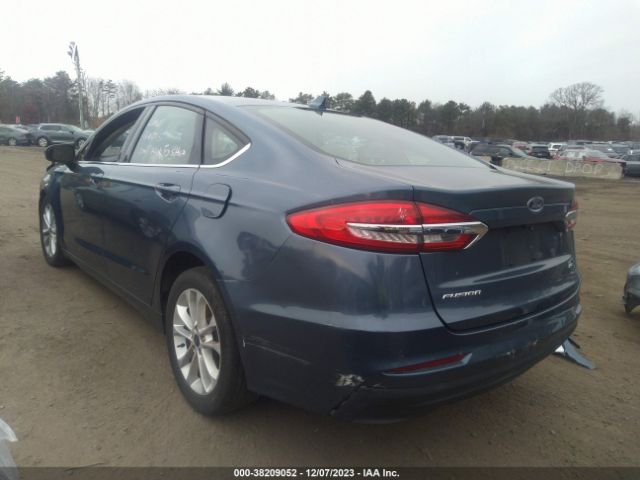 3FA6P0H74KR122327  - FORD FUSION  2019 IMG - 2