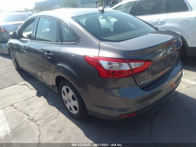 1FADP3E20DL211332  - FORD FOCUS  2013 IMG - 2