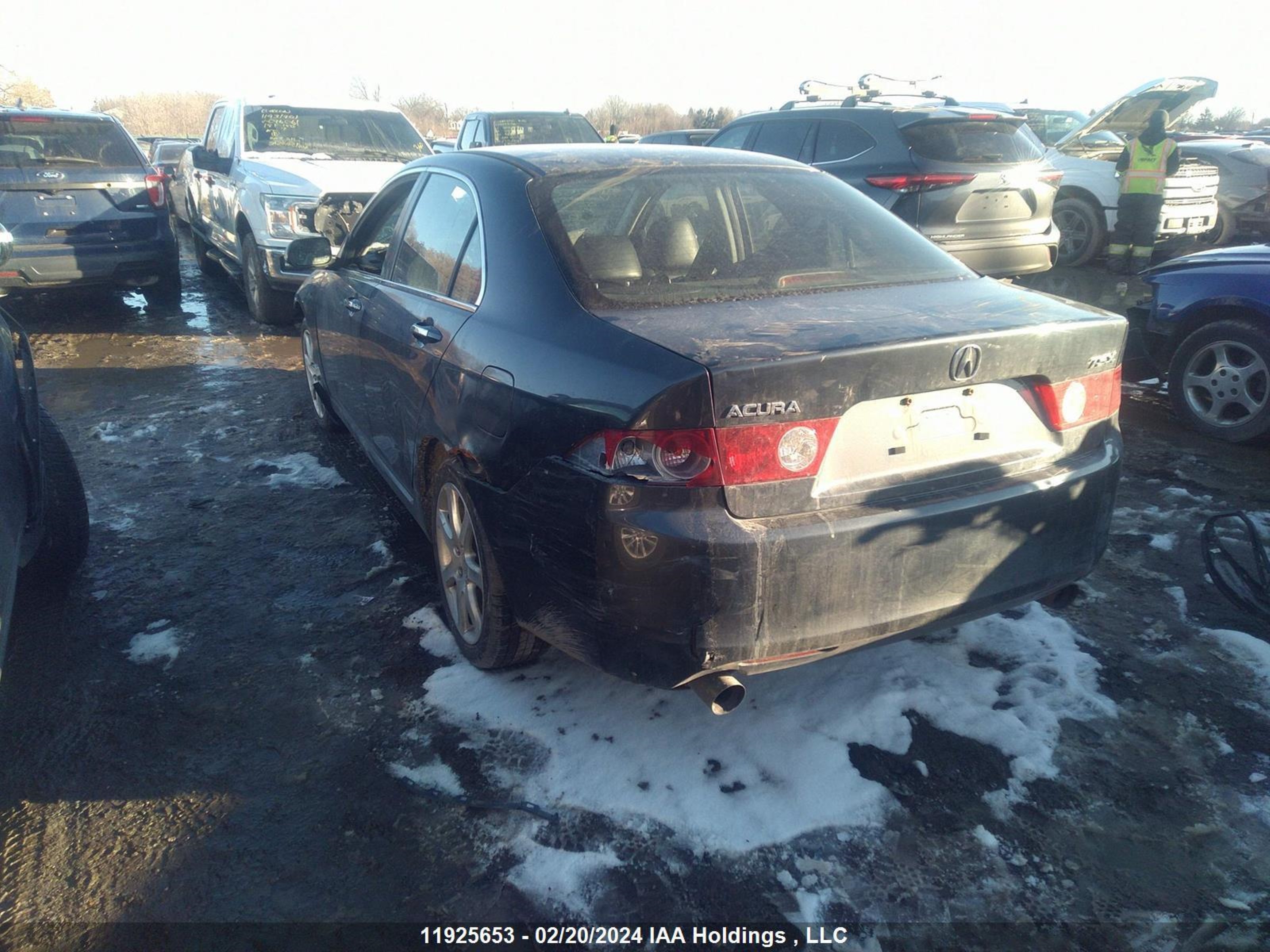 JH4CL96835C803850  - ACURA TSX  2005 IMG - 2