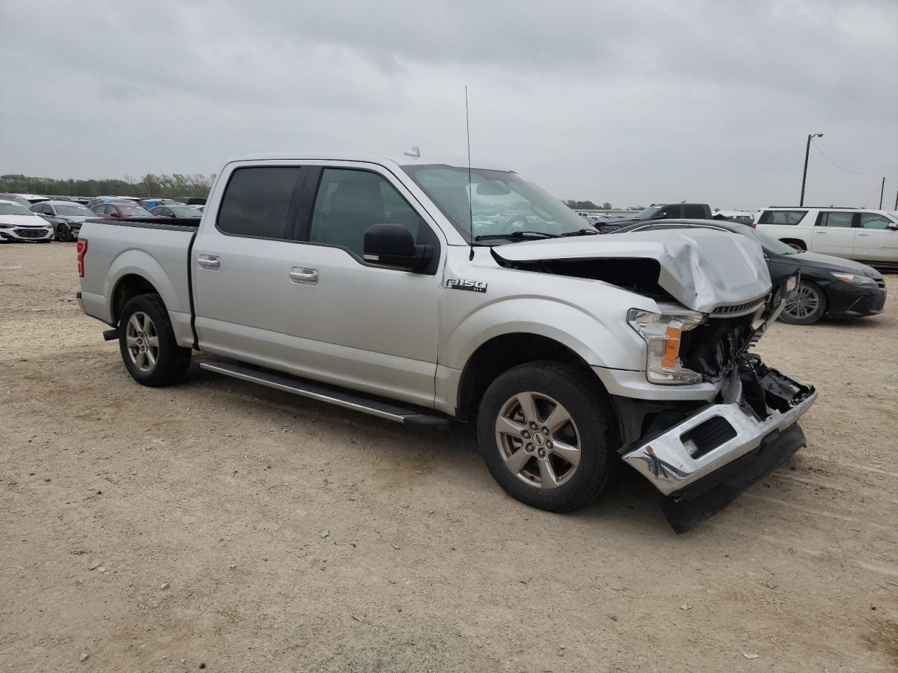 1FTEW1CP8JKC32709  - FORD F-150  2018 IMG - 3