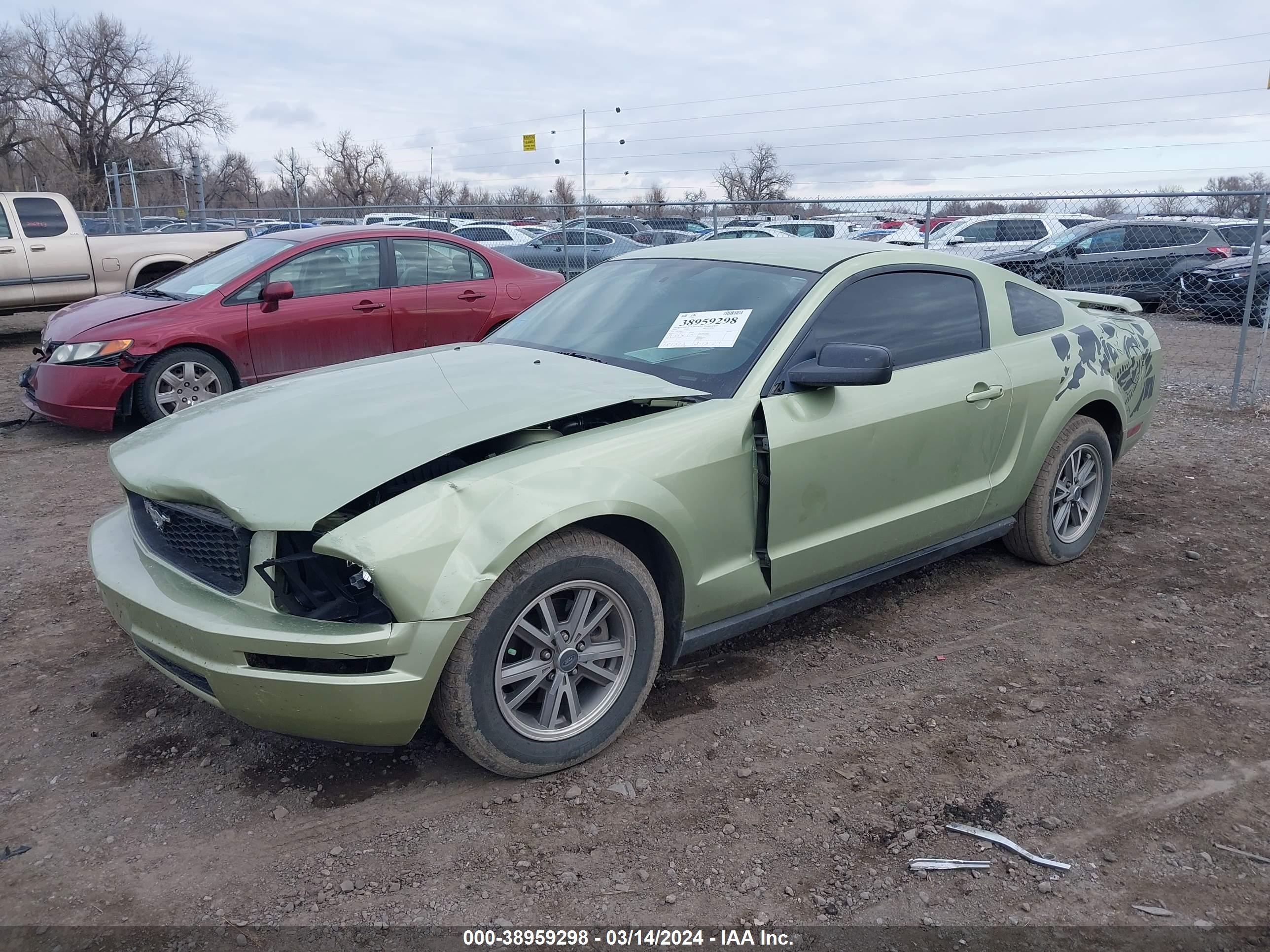 1ZVFT80N555102915  - FORD MUSTANG  2005 IMG - 1