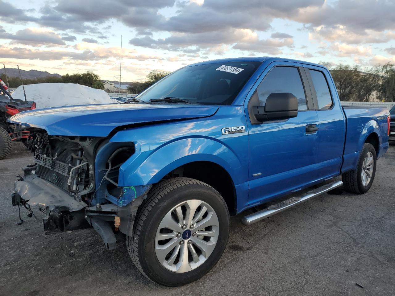 1FTEX1CP9GKF12399  - FORD F-150  2016 IMG - 0